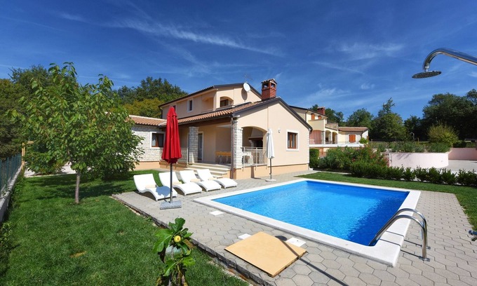Mofardini Casa | Casa familiar con piscina Mofardini, Sredisnja Istra (K-20586)