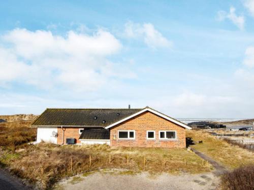 Henne Strand Casa | Family-friendly Haven with Pool - By Traum Ferienwohnungen