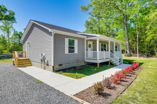 Colonial Beach Casa | Family-Friendly Home with Deck Near Colonial Beach!