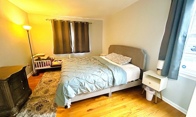 Morrisville Casa | Family-Friendly Home ✔️Near Sesame Place ✔️2 King Beds ✔️Accessible 1st floor unit