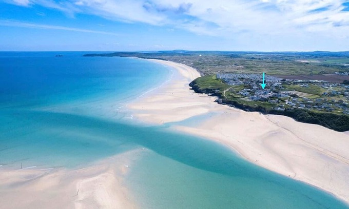 Hayle Casa | Family friendly home 100m from the beach