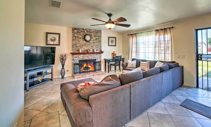 Fontana Casa | Family-Friendly Home w/ Basketball Court!