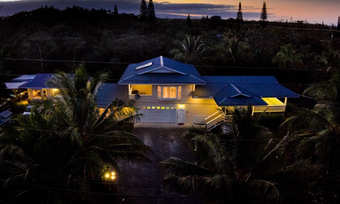 Keaau Casa | Para toda la familia del hogar, con un hombre de las cavernas!