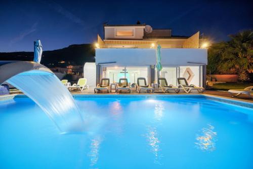 Kastel Stari Casa | Family friendly house with a swimming pool Kastel Stari, Kastela - 22138