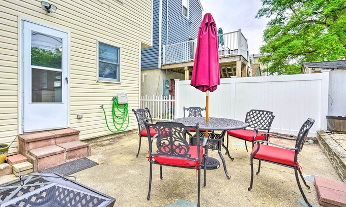 Keansburg Casa | Family-Friendly Keansburg Home: Walk to Beach!