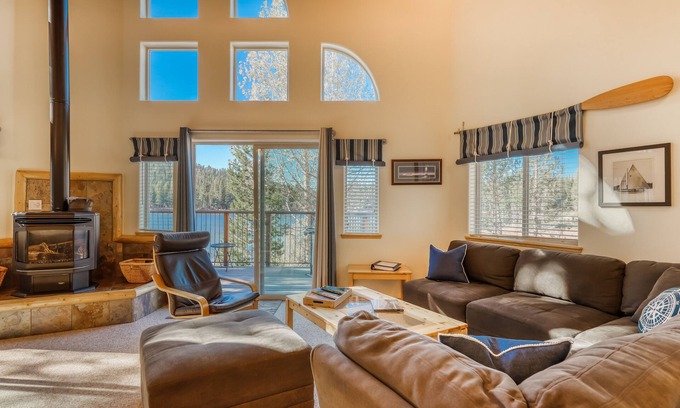 Serene Lakes Casa | Family-friendly, lakefront getaway w/ a gas fireplace, furnished deck, & views