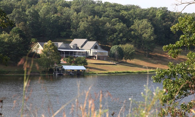 Rolla Cabina | Casa familiar tipo resort junto al lago para reuniones, retiros y grupos grandes