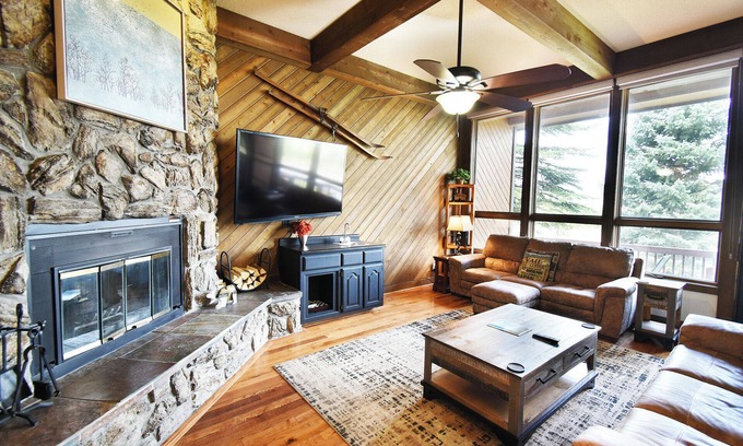 Summit Cove Casa | Chateau Acadian 101: 4 BR / 3 BA condominio en Keystone, capacidad para 10