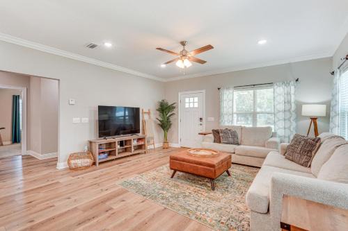 Panama City Casa | Family-Friendly Panama City Home Less Than 1 Mi to Beach