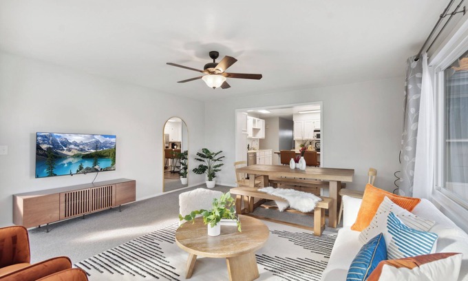 Lamar Heights Area Casa | Family friendly - Ping Pong -Game Rm - Fast Wifi