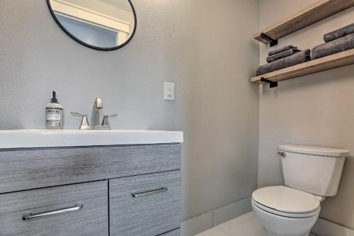Redmond Casa | Family-Friendly Redmond Getaway Walk to Dtwn