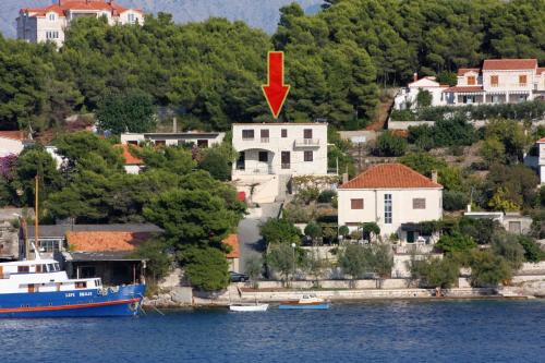 Sumartin Apartamento | Family friendly seaside apartments Sumartin, Brac - 5771