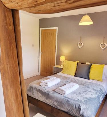 Worcester Casa | Family-Friendly Spacious 3BR, Near Uni & Town