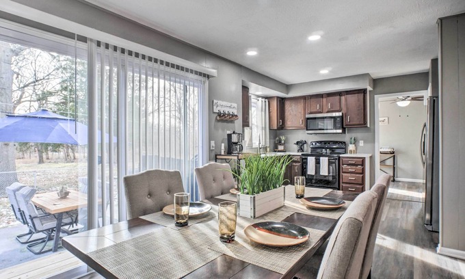Springfield Casa | Family-Friendly Springfield Home w/ Yard!
