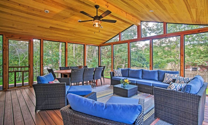 Vineyard Haven Casa | Family-Friendly Tisbury Escape - Walk to Town