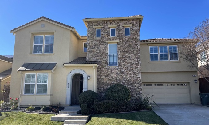 American Canyon Casa | Family-Friendly 4BR Retreat Easy Access to Napa & Bay Area Fun
