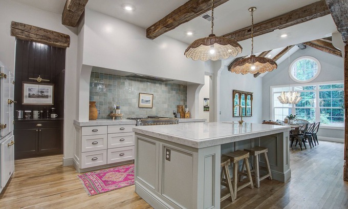 Mount Pleasant Casa | Family-Friendly 5BR 3+ Acres 10 Min to Beach