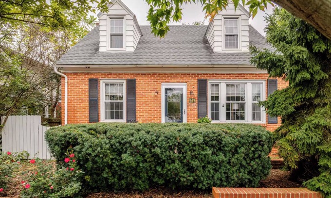 New Cumberland Casa | Family Friendly, Peaceful Yard, Dedicated Work Space, Close to Local Attractions