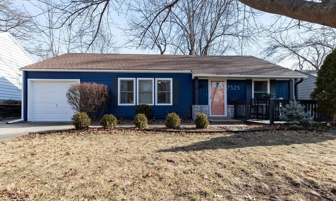 South Kansas City Casa | Family Friendly Kansas City Ranch in the Center of it All