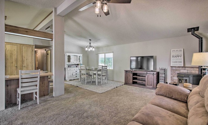 Wofford Heights Casa | Family-Friendly Home ~ 1 Mi to Kern River!