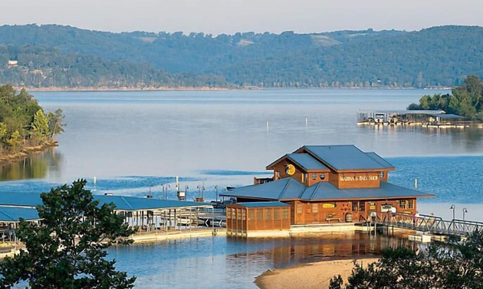 Big Cedars Complejo | Family Fun at Wilderness Club at Big Cedar!