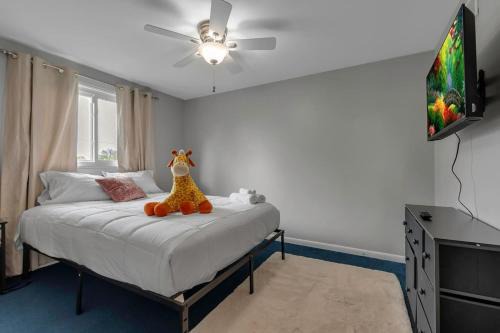 Cheektowaga Casa | Family Fun Pool Central Airport