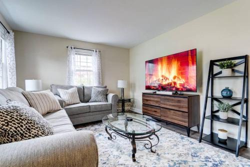 Beaver Hills Casa | Family Gem on Dyer Street