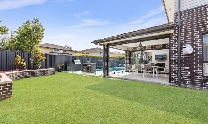 Illawong Casa | Family Haven - pool+ kids + pets