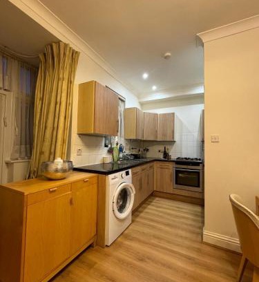 Golders Green Apartamento | Family holiday home
