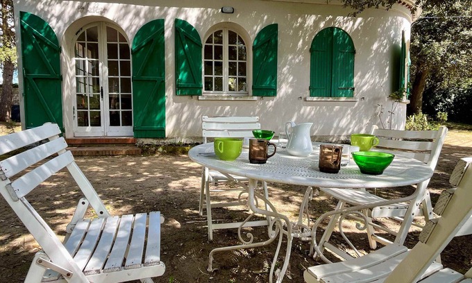 Saint-Palais-sur-Mer Casa | Family home Saint Palais sur Mer