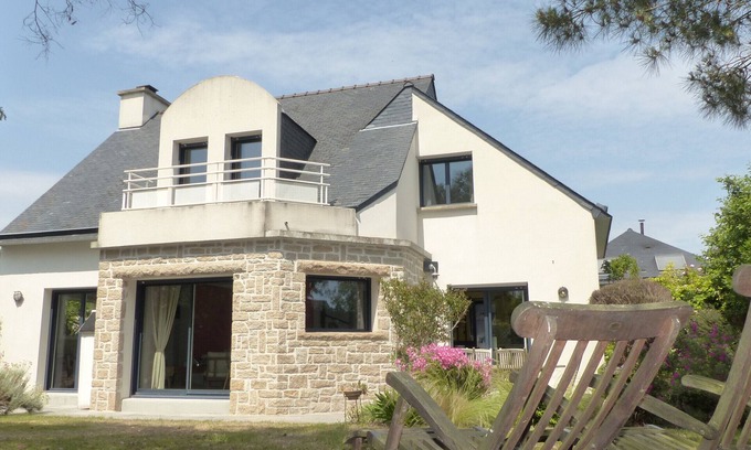 Locmariaquer Casa | Family home 2 minutes from the beach