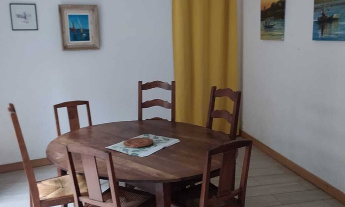 Belle-Isle-en-Terre Casa | Family home Cotes d'armor