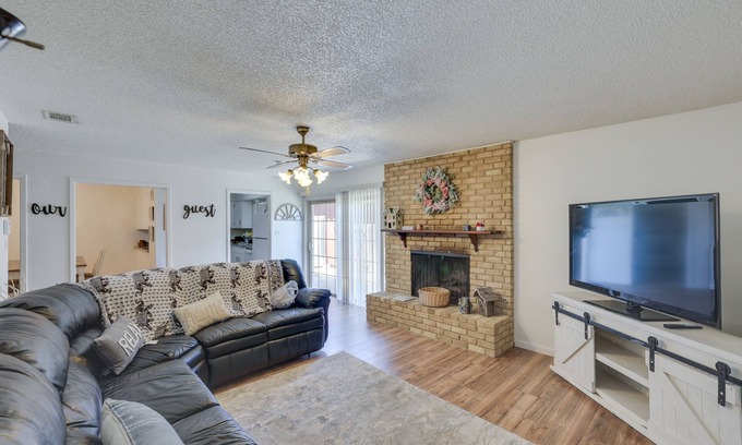 Fort Worth Casa | Family Home in Fort Worth: Pets Welcome!
