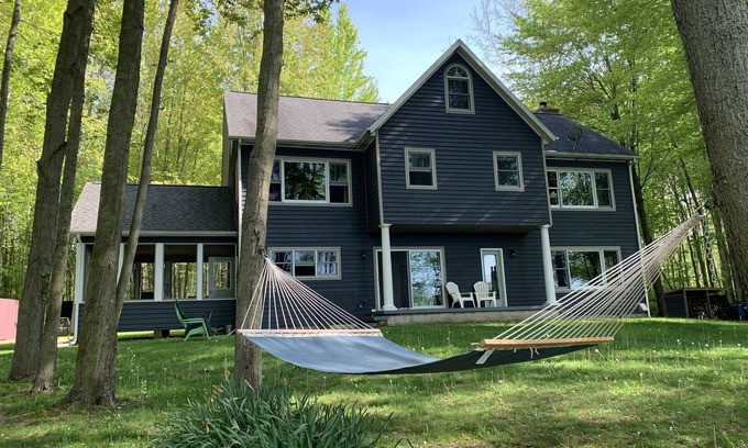 Gobles Casa | Family Home on a Private Lake Hot Tub: Oct-April! 2 ski resorts 15 minutes away!