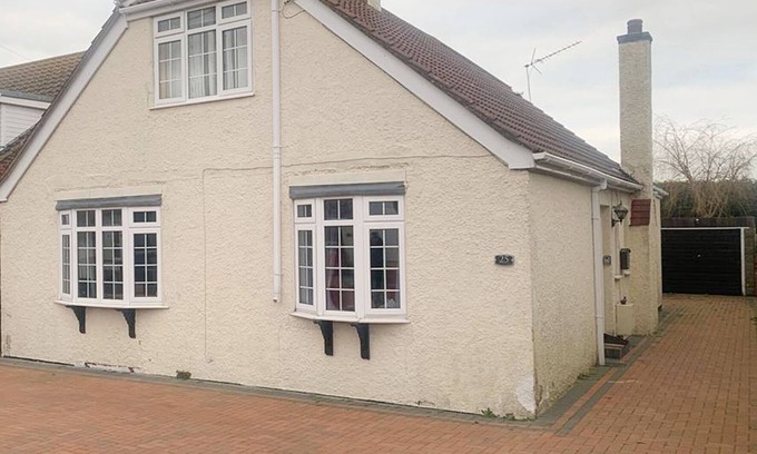 Herne Bay Casa | Family home three bed house near the beach