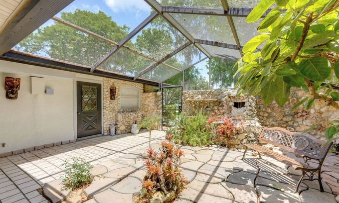 Tavares Casa | Family Home w/ Stunning Water Views in Tavares!