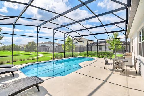 Kissimmee Casa | Family Home with Cinema Pool and BBQ Near Disney