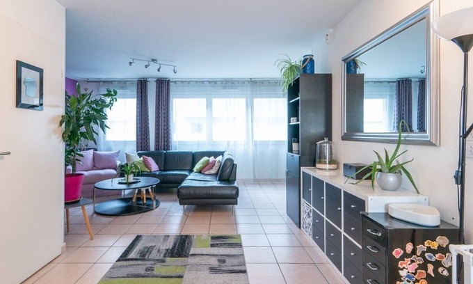 Gennevilliers Casa | Family home with private garden, in a quiet area near Paris