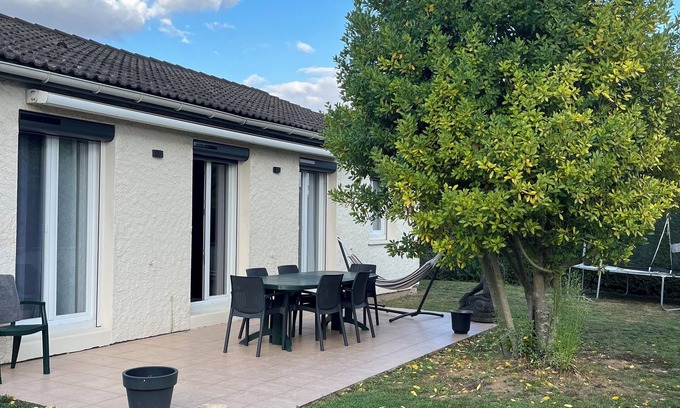 Montry Casa | Family home with garden, near Disneyland