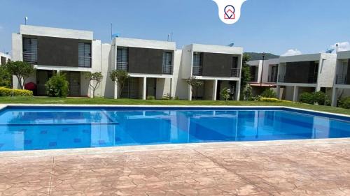 Ayala Casa | Family Home with Pool, El Mirador 2 Bedrooms