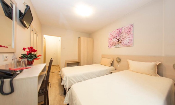 Oborishte Hotel | Family Hotel Madrid