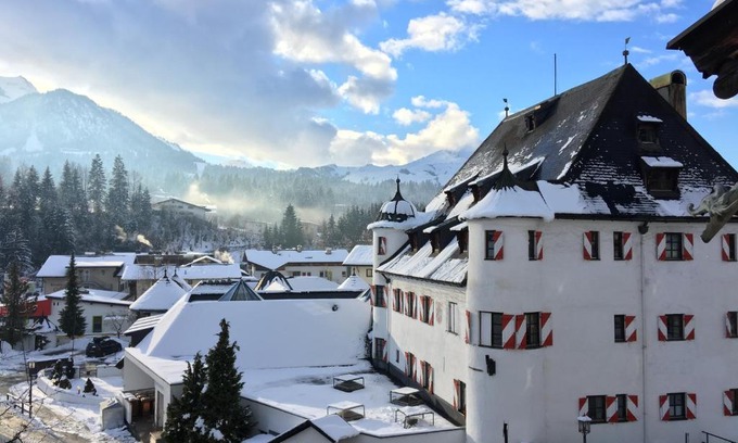 Fieberbrunn Hotel | Family Hotel Schloss Rosenegg