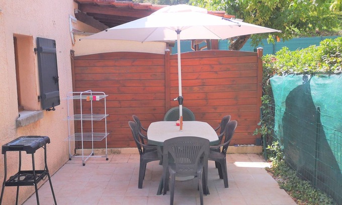 Bastide Giraud Casa | Casa familiar 3 habitaciones Piscina Parking WIFI 2 kms Mar Villeneuve Loubet
