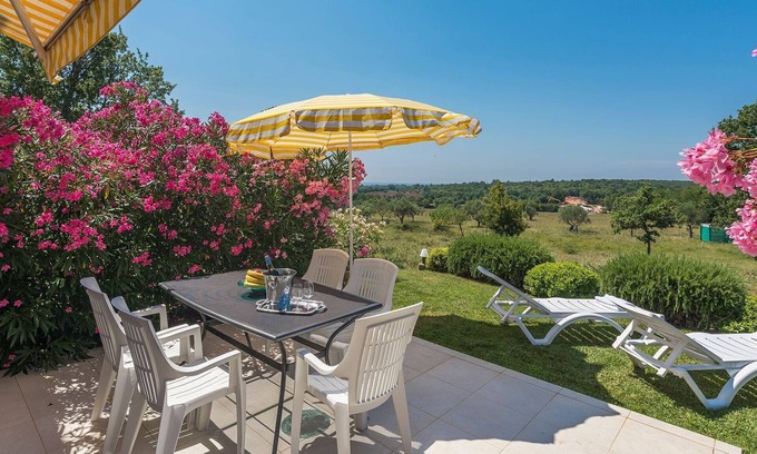 Cervar Cabaña | Casa de vacaciones rodeado de olivos en las proximidades de la playa