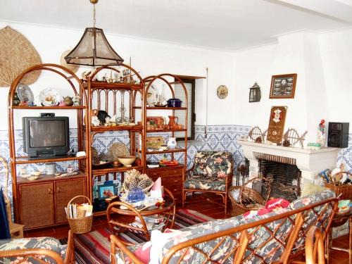 Praia de Santa Cruz Casa | Family house with sea view in A dos Cunhados