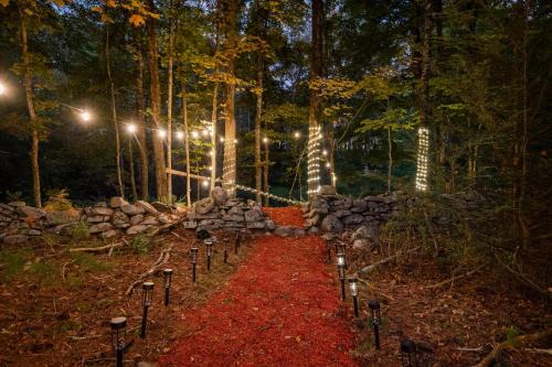 Sparrow Bush Casa | Family Oasis Pool Firepit Creek Near Delaware