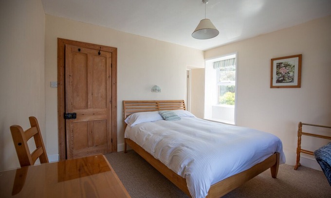 Trebarwith Strand Casa | Family Owned Holiday Home, Perfectly Positioned To Enjoy Beach And Coastal Area
