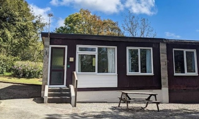 Kilkhampton Chalet De Esquí | Family & Pet friendly 2 bedroom Chalet near Bude, Cornwall