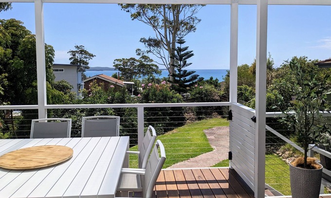 Surf Beach Casa | Family & pet-friendly coast house, minutes to Surf beach and shops!