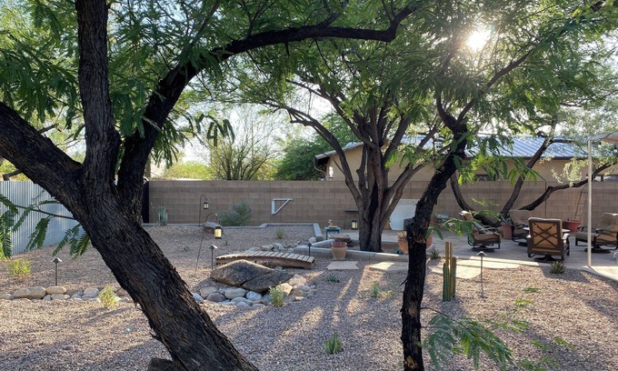 Blenman-Elm Casa | 3-bedroom, 2-bathroom house with office in central Tucson
